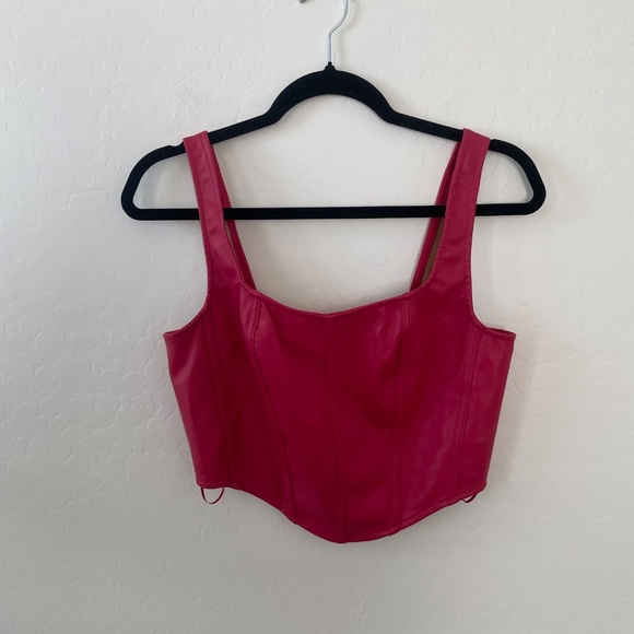 ⭐️ Corset Hot Night Out Party Minimalist Baddie Crop Club Blouse Latex Like Top - Picture 5 of 7